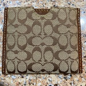 ✨EUC Vintage Coach Compact Mirror✨